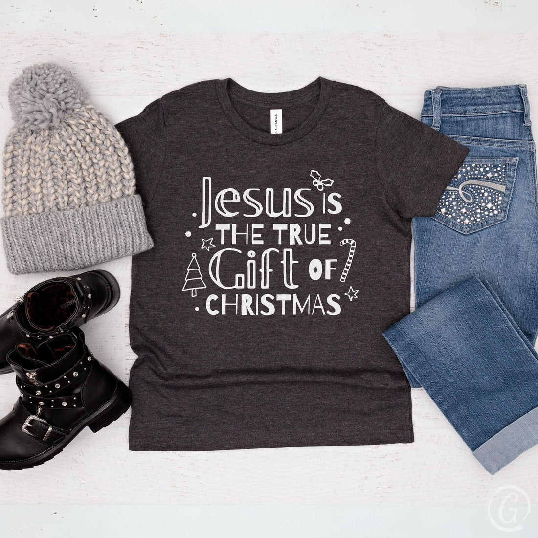 Jesus Is The True Gift Of Christmas Youth T-Shirt Dark Grey Heather