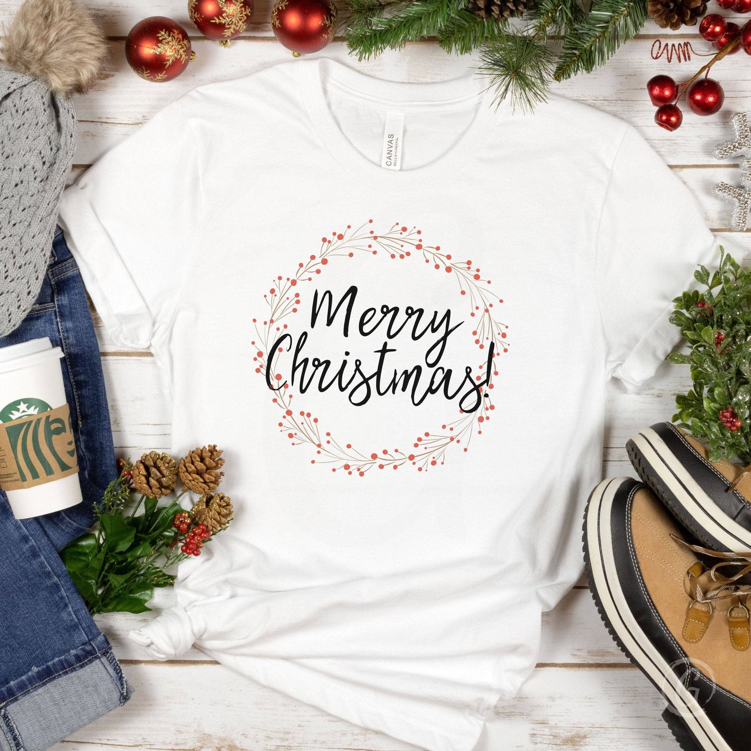 Merry Christmas! Berry Wreath Unisex T-Shirt White